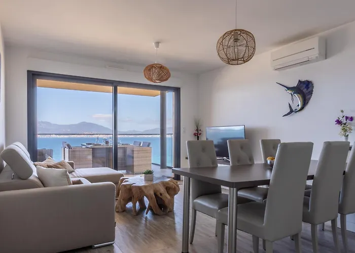 Les Terrasses De L'isolella - Vue Et Montagne Apartmán *